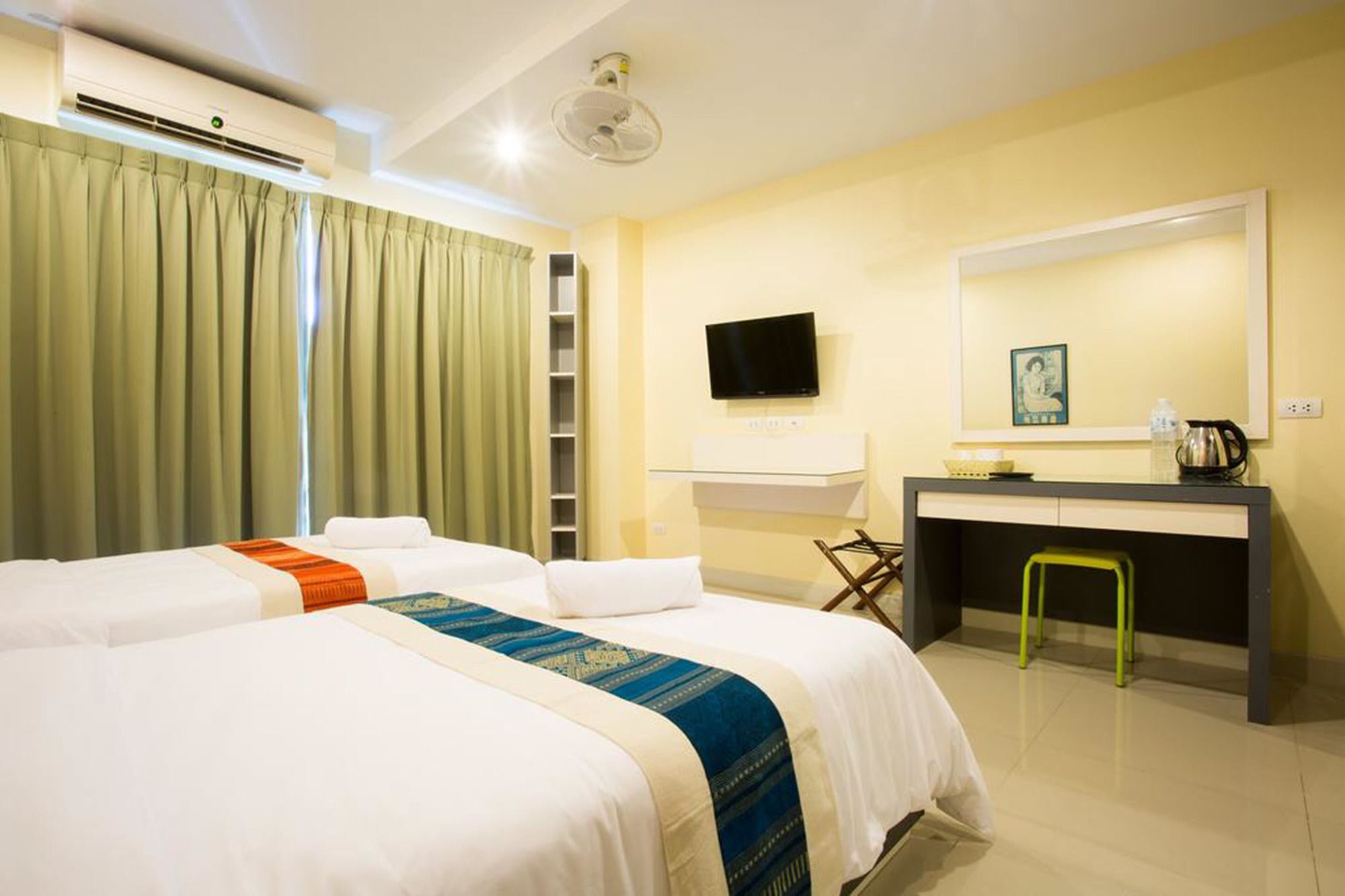 Central Residences Phuket Extérieur photo